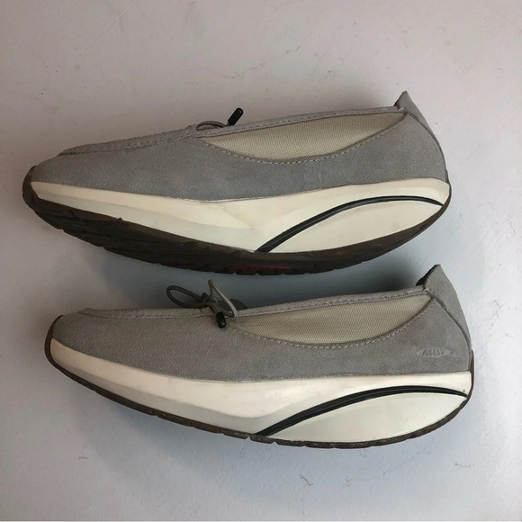 MBT Taupe Gray Suede Slip On Performance Loafers Size 4-4.5 - Picture 3 of 7